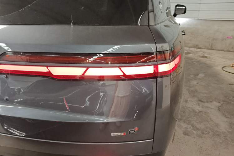 Used Denza N9 2025 Prestige Version Right Rear Taillight