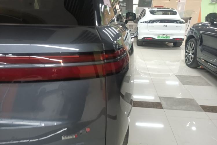 Used Denza N9 2025 Flagship Model Right Rear Taillight