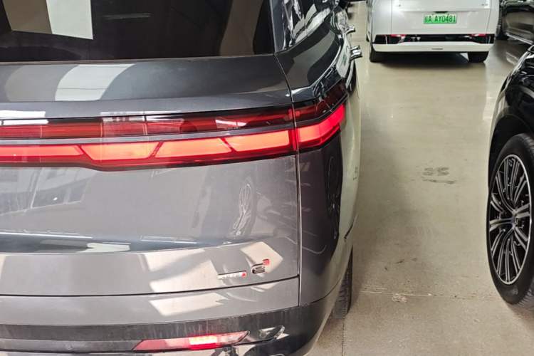 Used Denza N9 2025 Flagship Model Right Rear Taillight