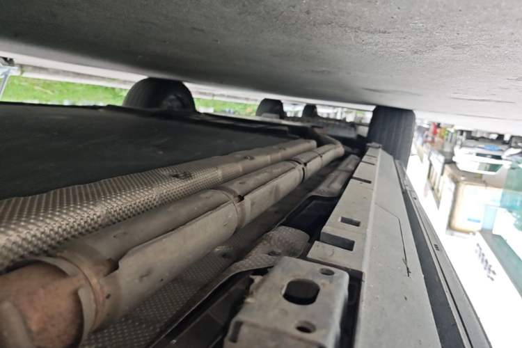 Used Denza N9 2025 Prestige Version Right Side Sill