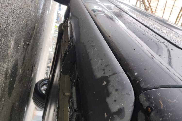 Used Denza N9 2025 Flagship Model Right Side Sill