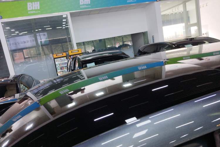 Used Denza N9 2025 Flagship Model Roof