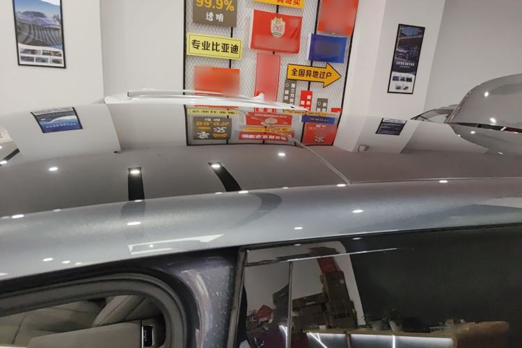 Used Denza N9 2025 Flagship Model Roof