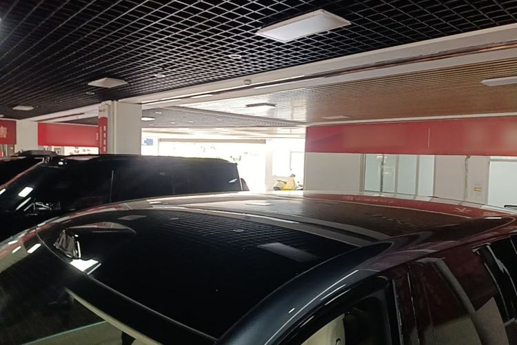 Used Denza N9 2025 Flagship Model Roof