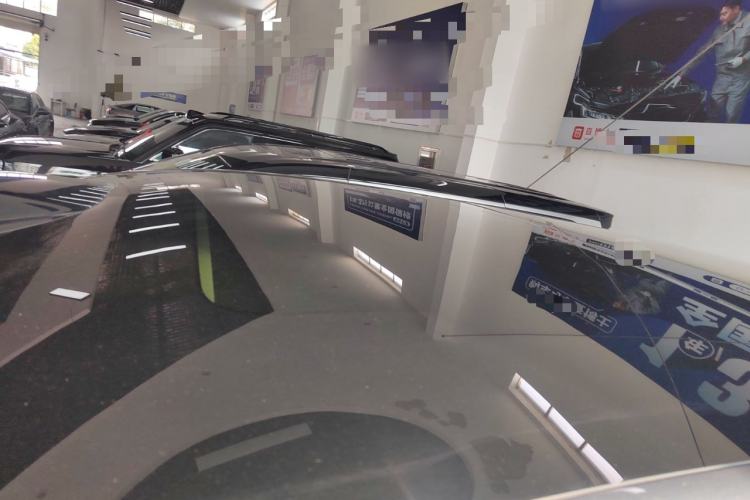 Used Denza N9 2025 Flagship Model Roof