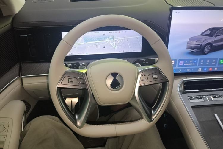 Used Denza N9 2025 Flagship Model Steering Wheel