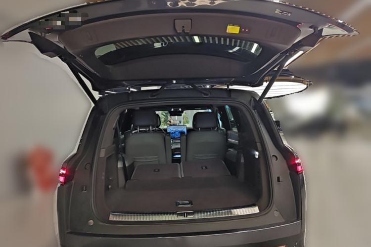 Used Denza N9 2025 Flagship Model Trunk
