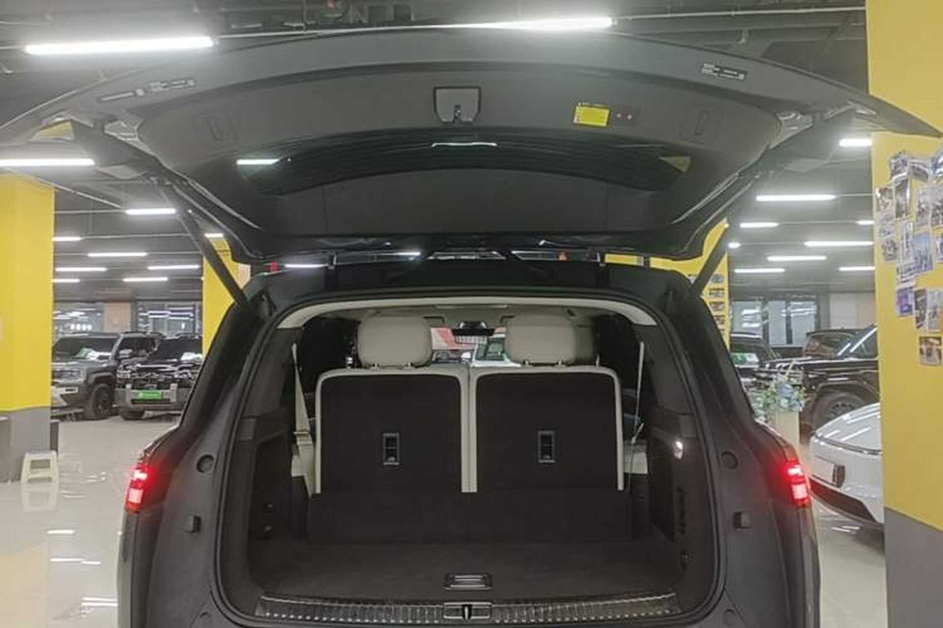 Used Denza N9 2025 Flagship Model Trunk