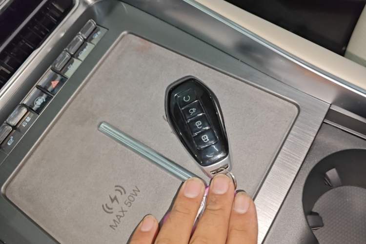 Used Denza N9 2025 Flagship Model Vehicle Key