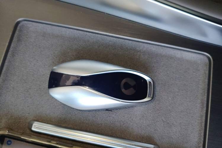Used Denza N9 2025 Flagship Model Vehicle Key