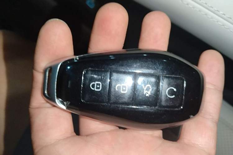 Used Denza N9 2025 Flagship Model Vehicle Key