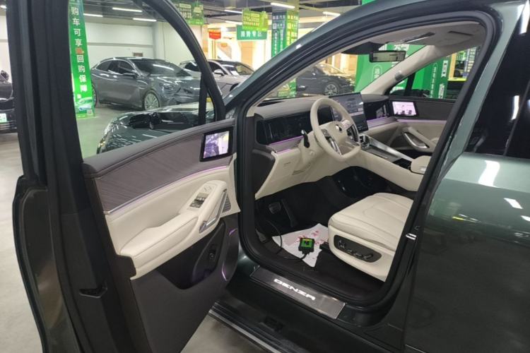 Used Denza N9 2025 Flagship Model Driver Seat