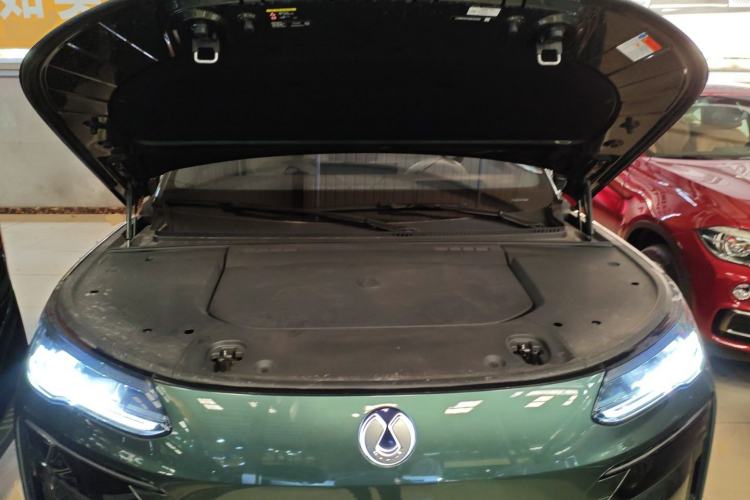 Used Denza N9 2025 Flagship Model Engine Bay