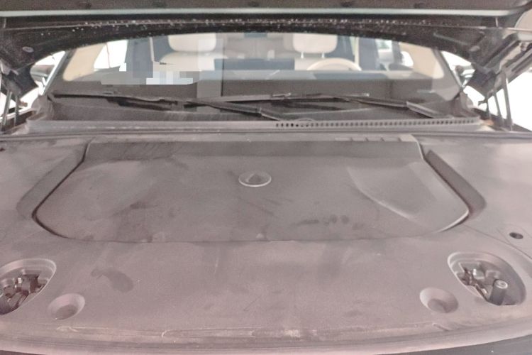 Used Denza N9 2025 Flagship Model Engine Bay