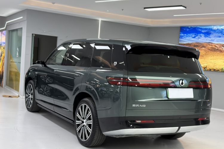 Used Denza N9 2025 Flagship Model Exterior 1