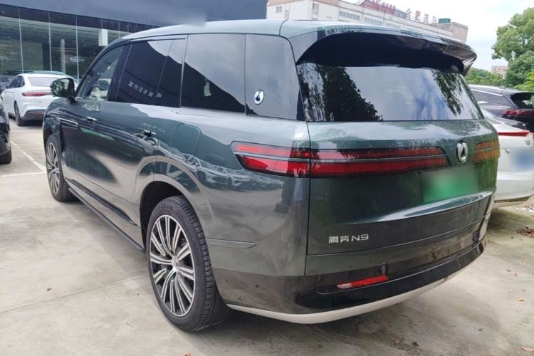 Used Denza N9 2025 Flagship Model Exterior 2