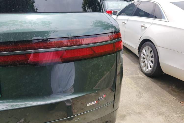 Used Denza N9 2025 Flagship Model Exterior 3