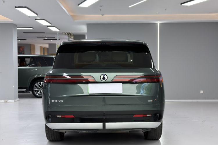 Used Denza N9 2025 Flagship Model Exterior 4