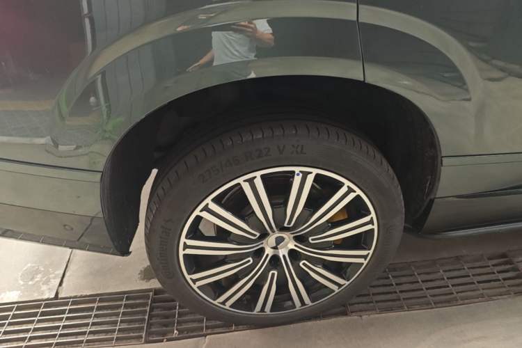 Used Denza N9 2025 Flagship Model Exterior 5