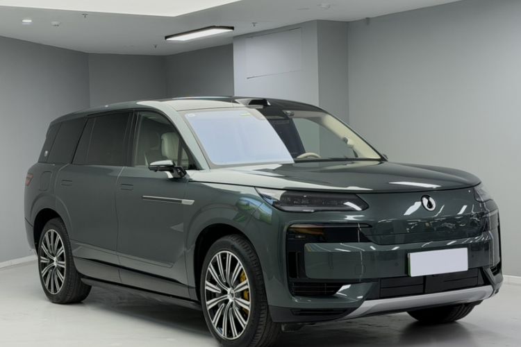 Used Denza N9 2025 Flagship Model Exterior 6