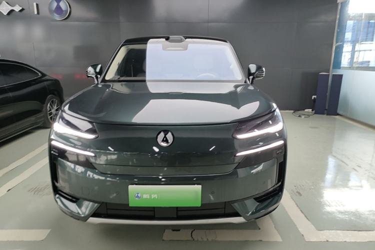 Used Denza N9 2025 Flagship Model Front