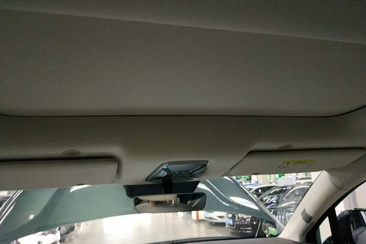 Used Denza N9 2025 Prestige Version Headliner