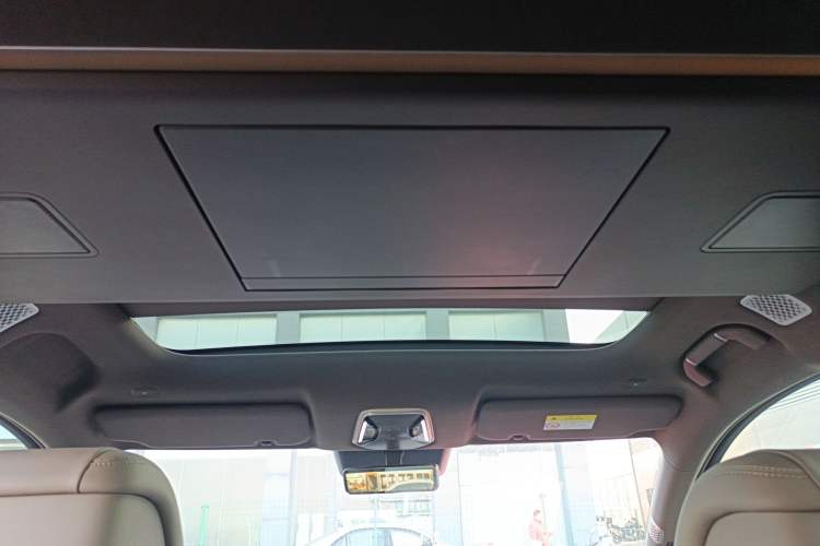 Used Denza N9 2025 Flagship Model Headliner