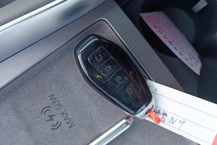 Used Denza N9 2025 Flagship Model Interior 1