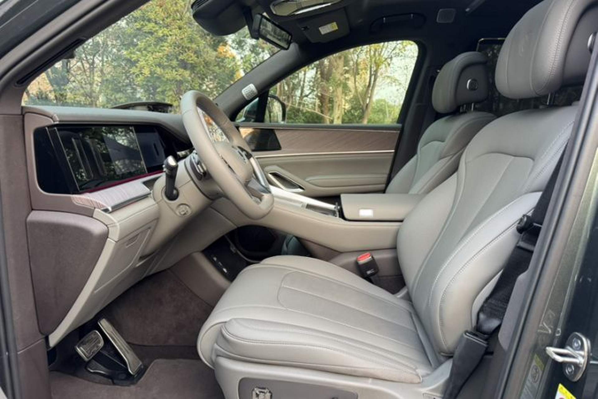 Used Denza N9 2025 Flagship Model Interior 2