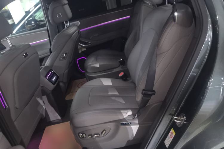 Used Denza N9 2025 Flagship Model Interior 4