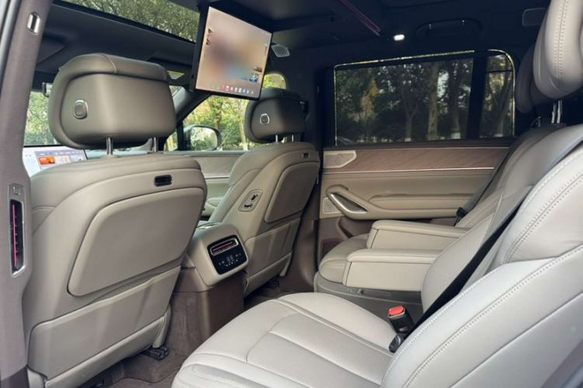 Used Denza N9 2025 Flagship Model Interior 7