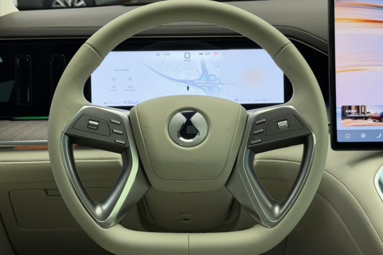 Used Denza N9 2025 Flagship Model Interior 8