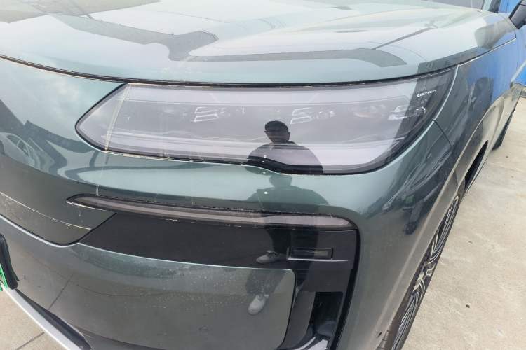 Used Denza N9 2025 Flagship Model Left Front Headlight