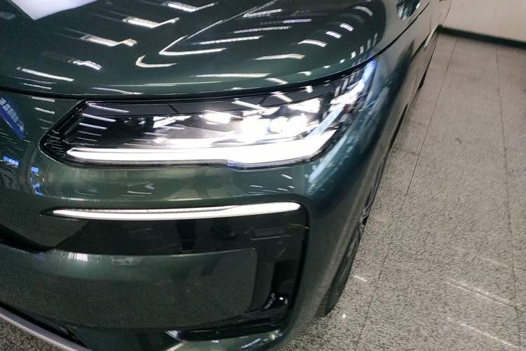 Used Denza N9 2025 Prestige Version Left Front Headlight