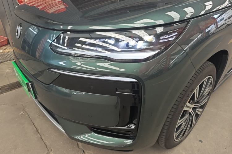Used Denza N9 2025 Flagship Model Left Front Headlight