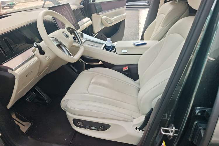 Used Denza N9 2025 Flagship Model Left Front Seat