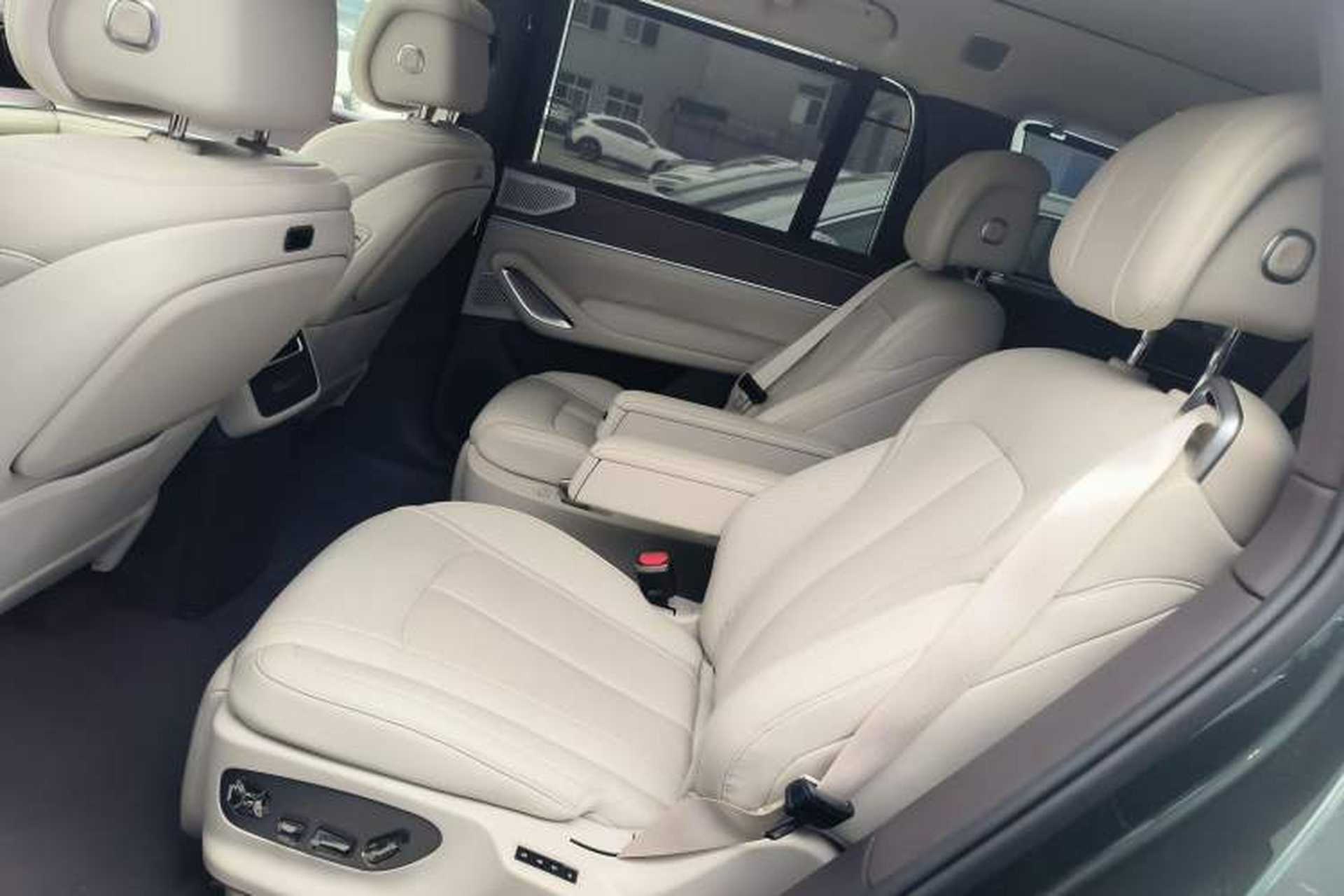 Used Denza N9 2025 Flagship Model Left Rear Seat