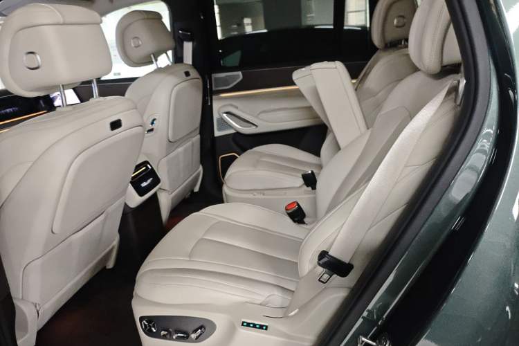 Used Denza N9 2025 Flagship Model Left Rear Seat