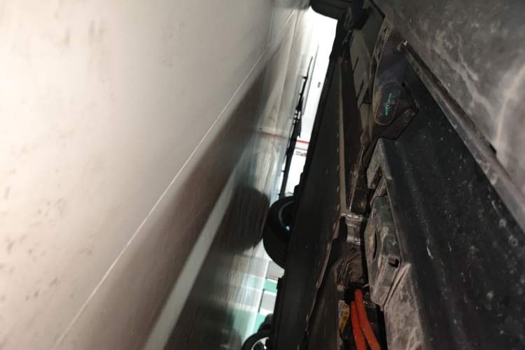 Used Denza N9 2025 Flagship Model Left Side Sill