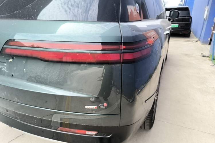 Used Denza N9 2025 Flagship Model Right Rear Taillight