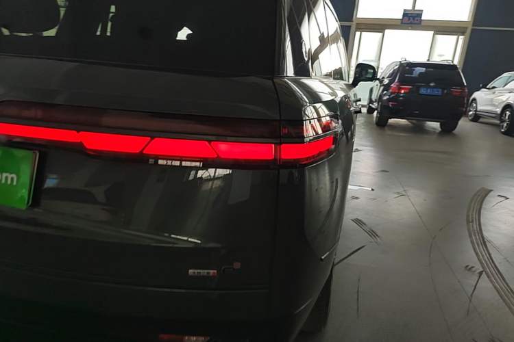 Used Denza N9 2025 Prestige Version Right Rear Taillight