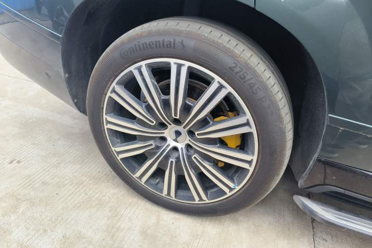 Used Denza N9 2025 Flagship Model Right Rear Wheel Hub