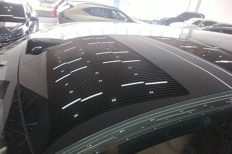 Used Denza N9 2025 Flagship Model Roof