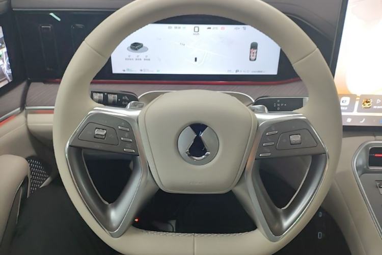 Used Denza N9 2025 Flagship Model Steering Wheel