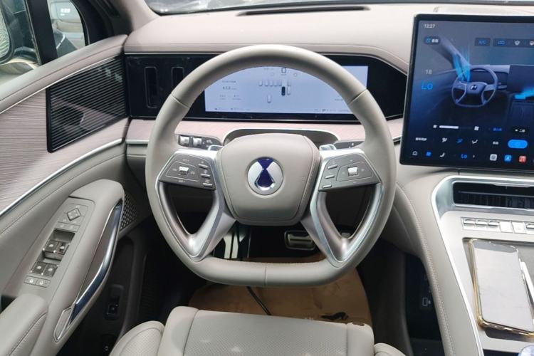Used Denza N9 2025 Flagship Model Steering Wheel