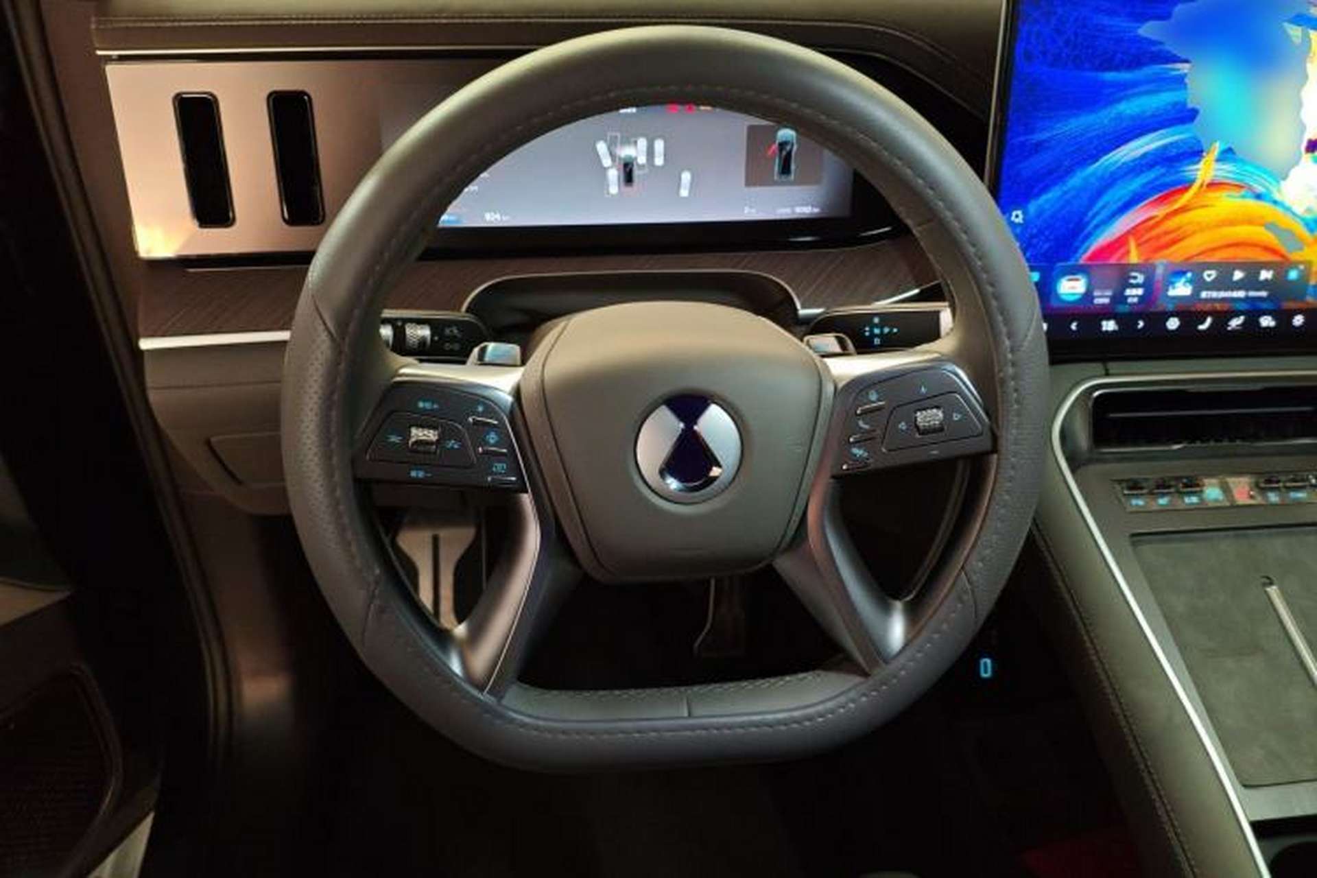 Used Denza N9 2025 Flagship Model Steering Wheel