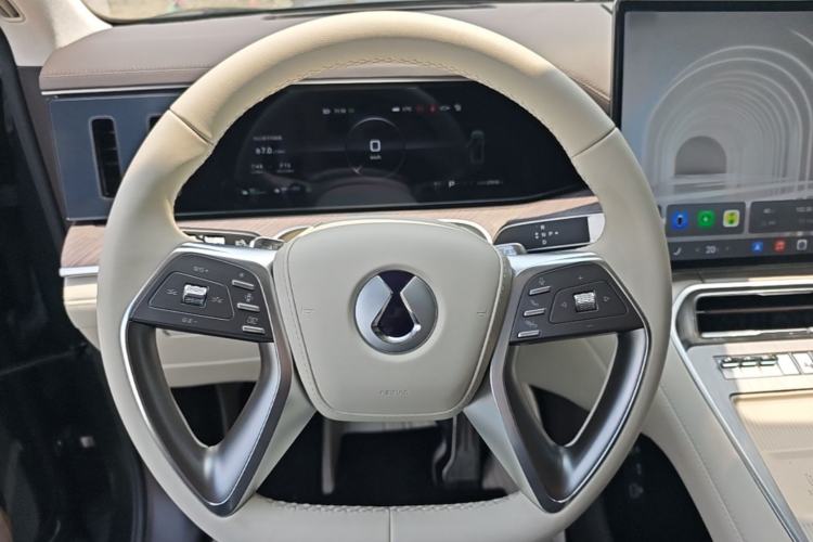 Used Denza N9 2025 Flagship Model Steering Wheel