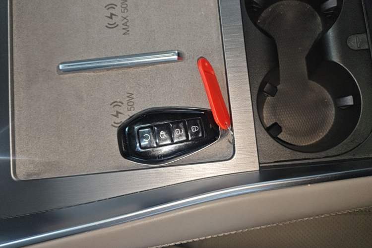 Used Denza N9 2025 Flagship Model Vehicle Key