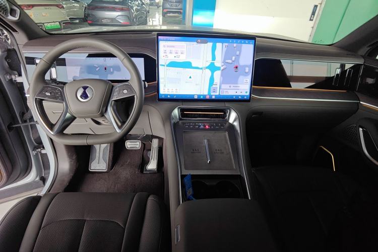 Used Denza N9 2025 Flagship Model Center Console