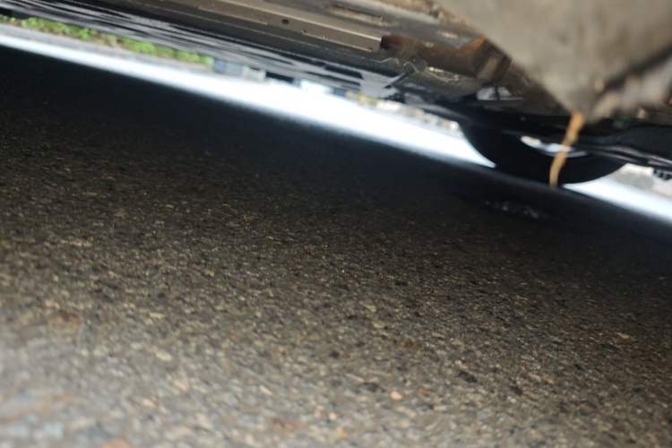 Used Denza N9 2025 Flagship Model Chassis Front Right